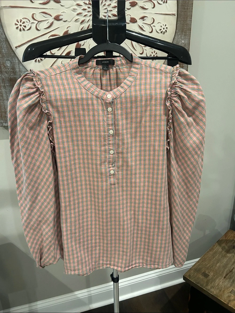 J. Crew Plaid Puff-Sleeve / 3/4 Button-Top Shirt / Nice For Cool Days!